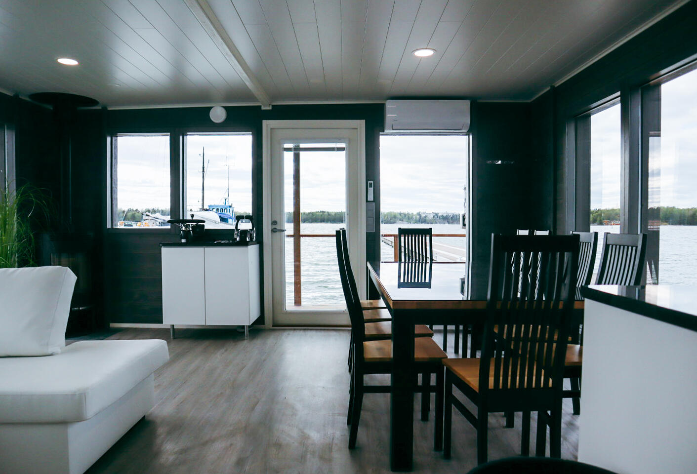 Premium oleskelutila